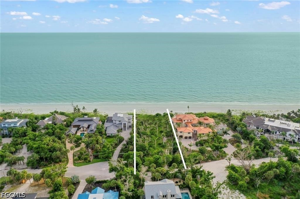 Waterfront Home for Sale in Metes And Bounds, photo 18