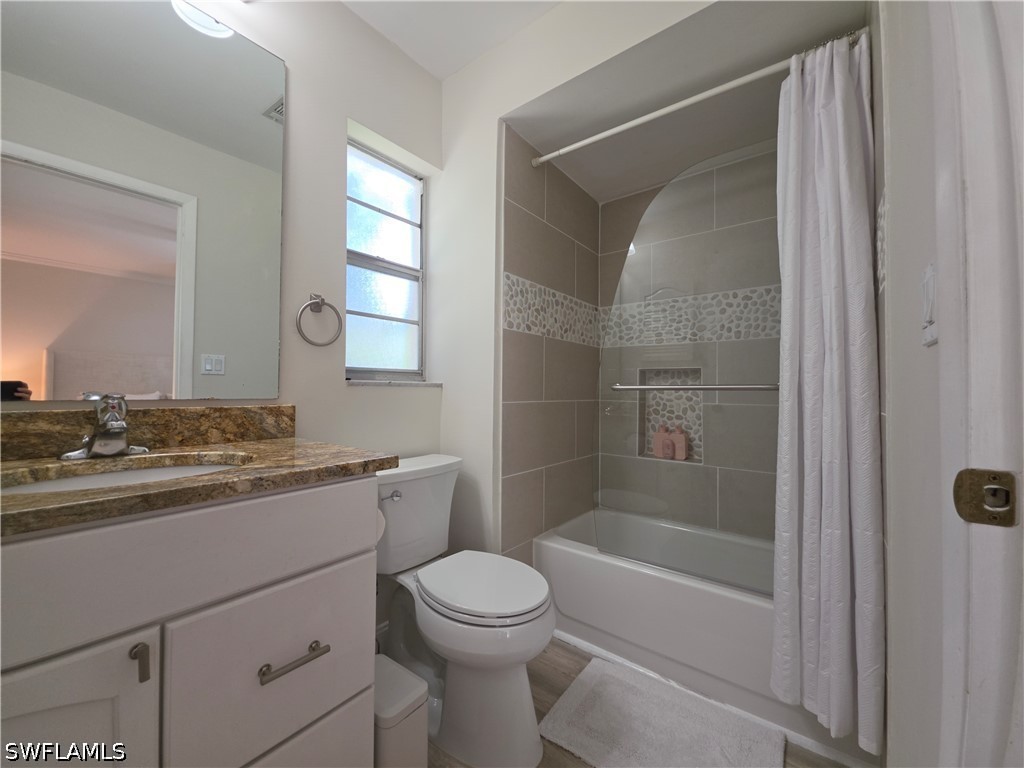 3 Bed Pool Home for Sale in Westlake, photo 18