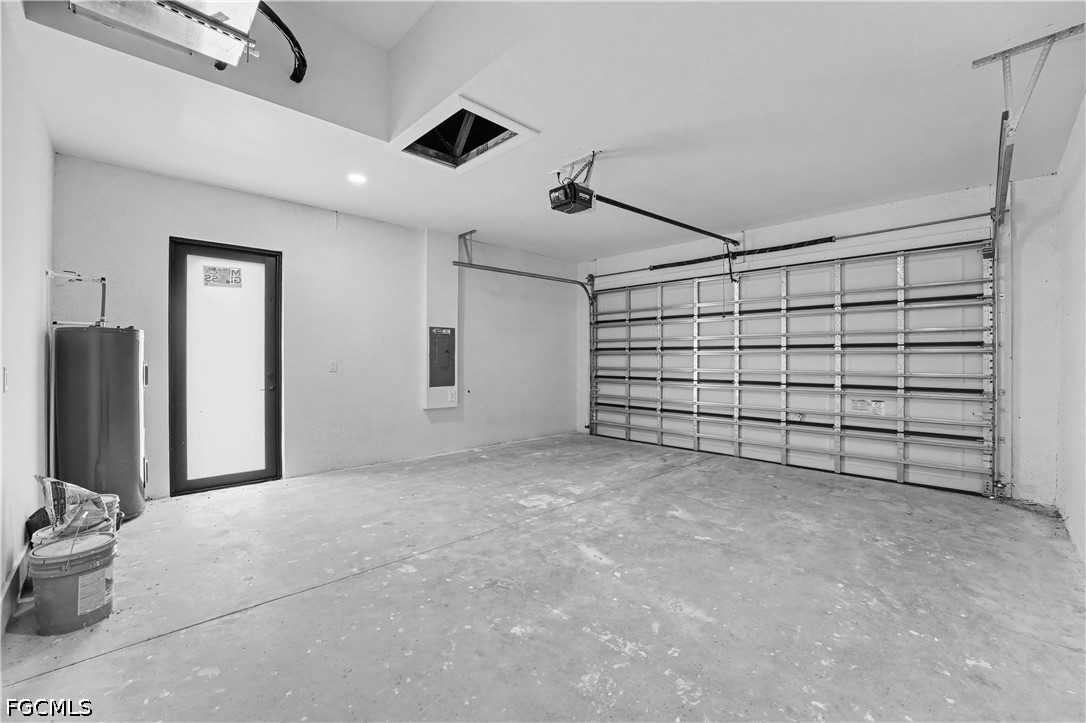 3 Bed SingleFamilyResidence for Sale in 951 Plaza, photo 18