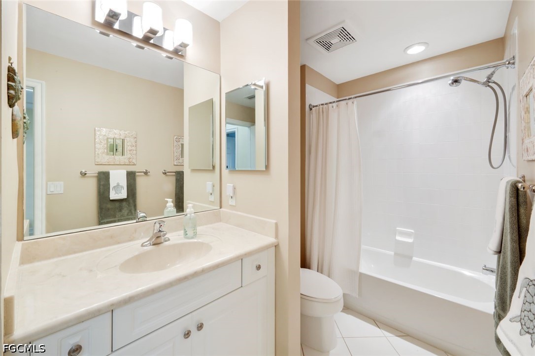 2 Bed Condominium for Sale in Siena, photo 18