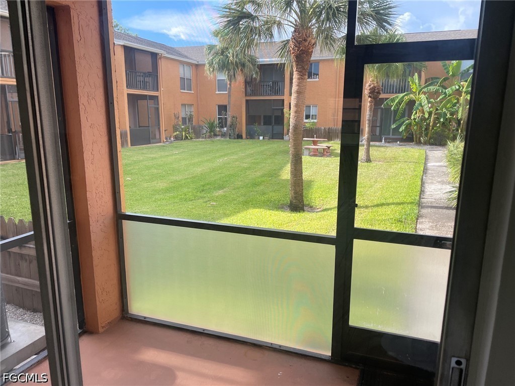 2 Bed Condominium for Sale in Fort Myers, photo 18