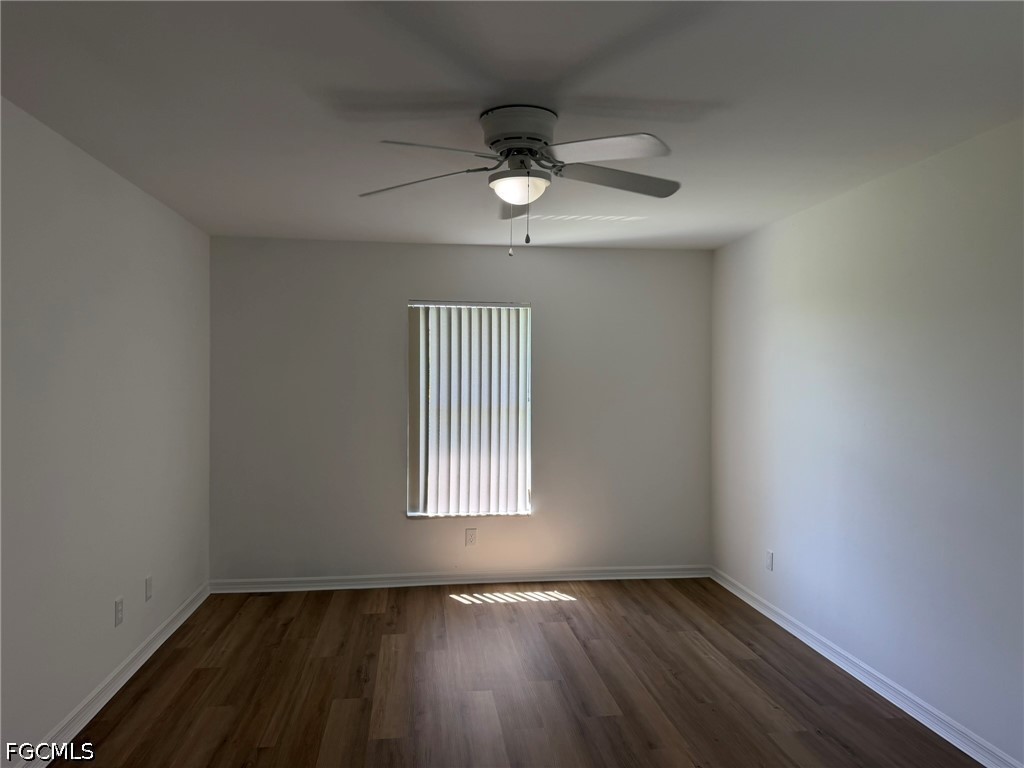 3 Bed SingleFamilyResidence for Sale in Cape Coral, photo 18