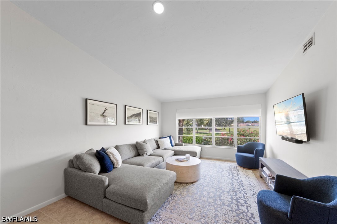 2 Bed Condominium for Sale in Winterpark, photo 18