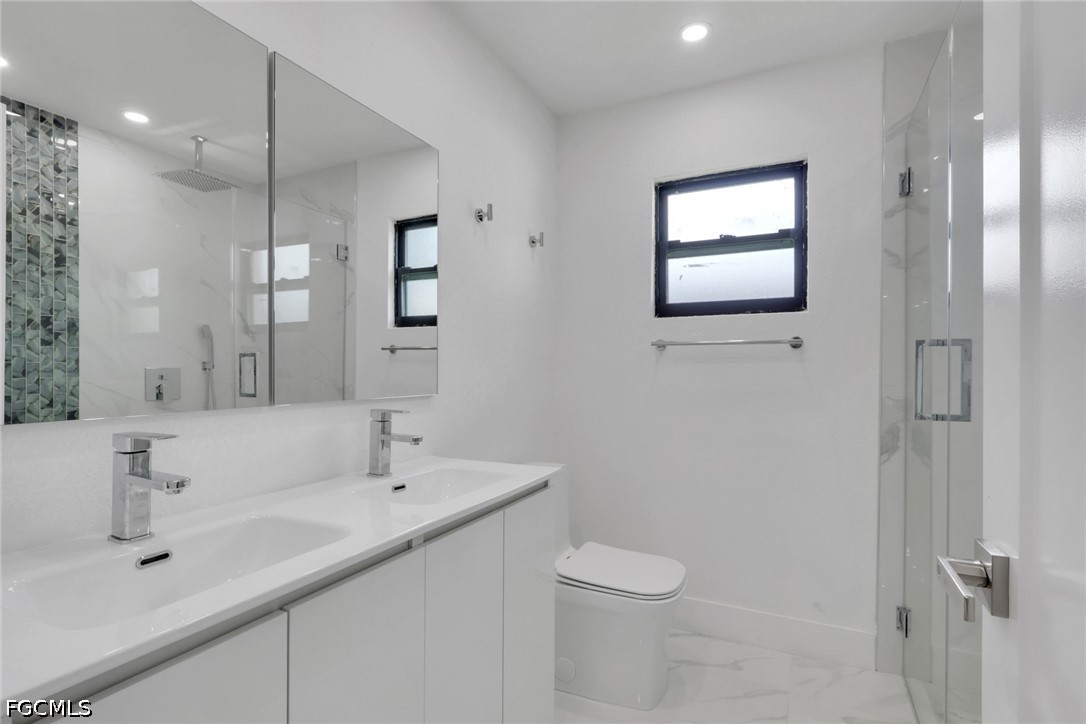 3 Bed Pool Home for Sale in Cape Coral, photo 18