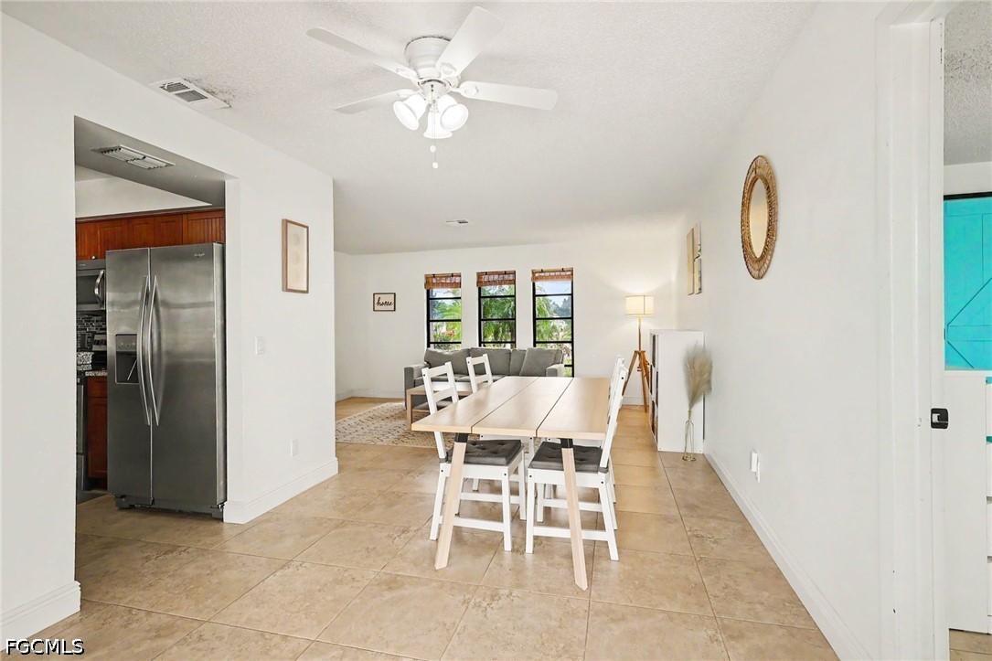 3 Bed Pool Home for Sale in Fort Myers, photo 18