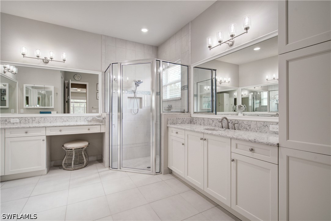 4 Bed Pool Home for Sale in Valencia Bonita, photo 18