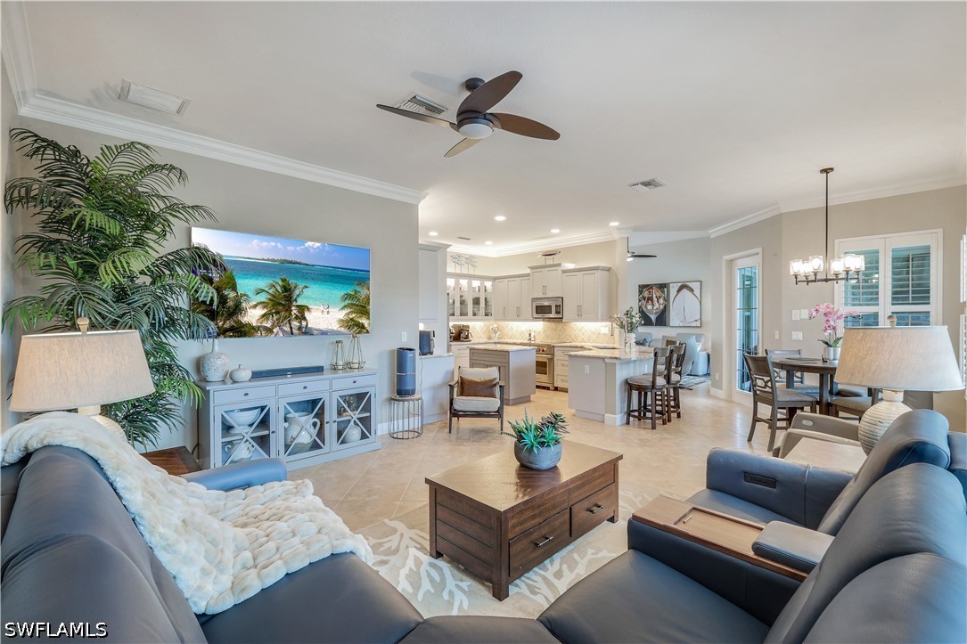 3 Bed Pool Home for Sale in Madison Park, photo 18