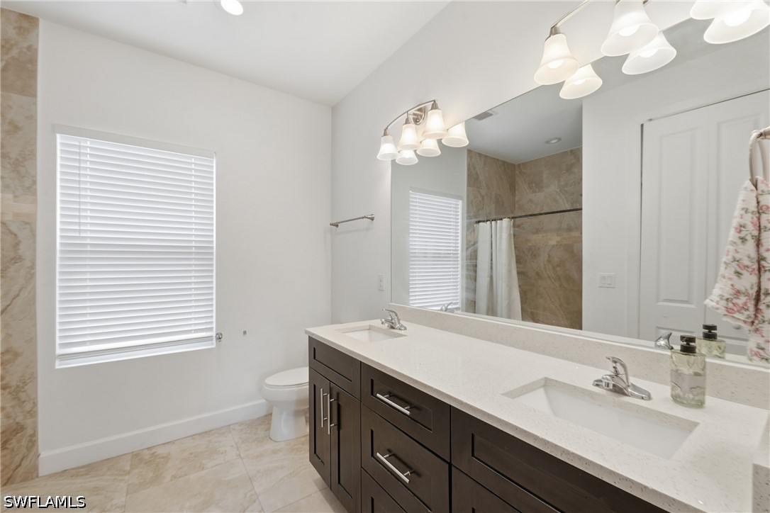 3 Bed SingleFamilyResidence for Sale in Naples, photo 18