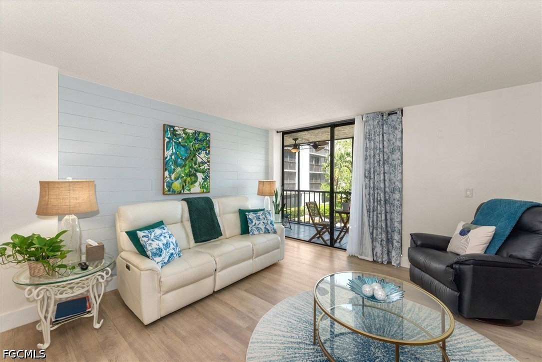 2 Bed Waterfront Home for Sale in Schooner Bay, photo 18