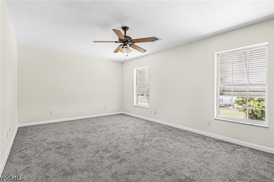 5 Bed SingleFamilyResidence for Sale in Lehigh Acres, photo 18