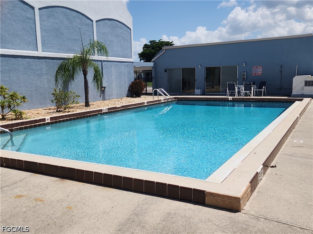 2 Bed Condominium for Sale in Cape Coral, photo 18