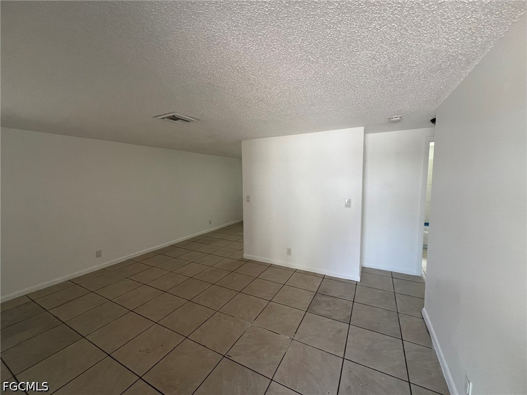2 Bed Quadruplex for Sale in Fort Myers, photo 18