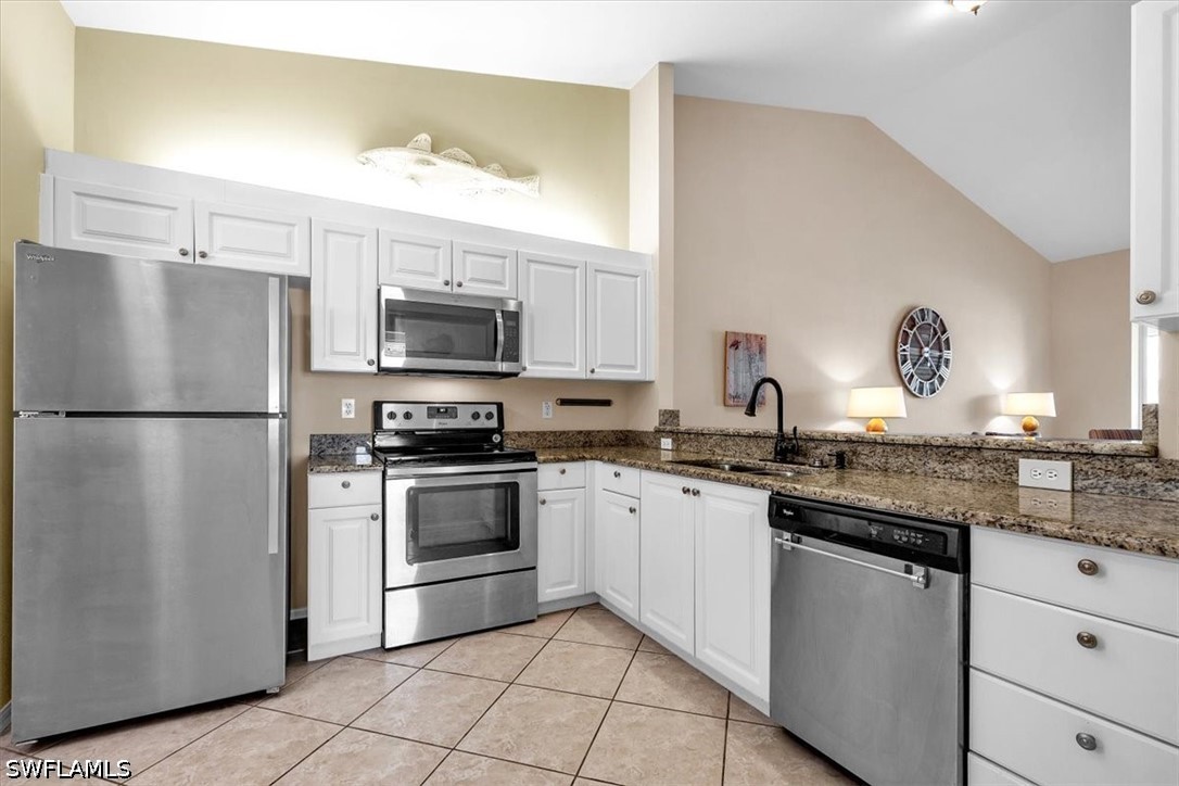 3 Bed Waterfront Home for Sale in Naples, photo 18