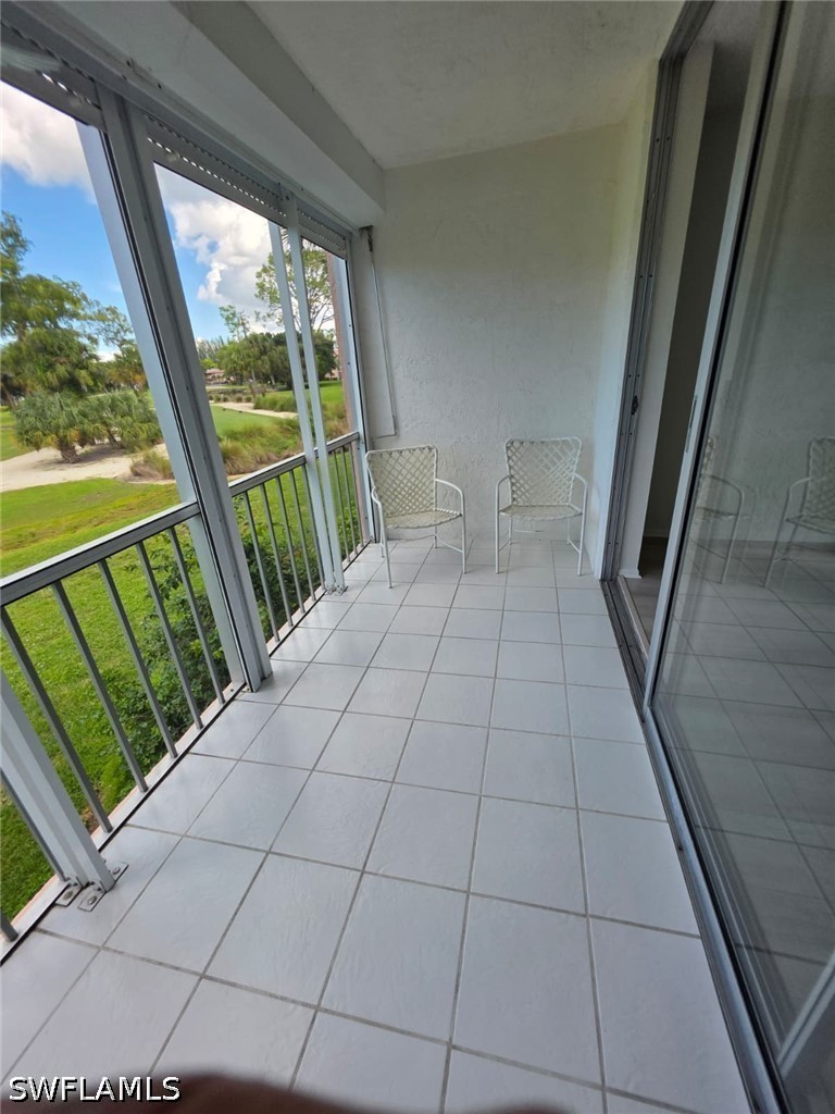 2 Bed Condominium for Sale in Naples, photo 18