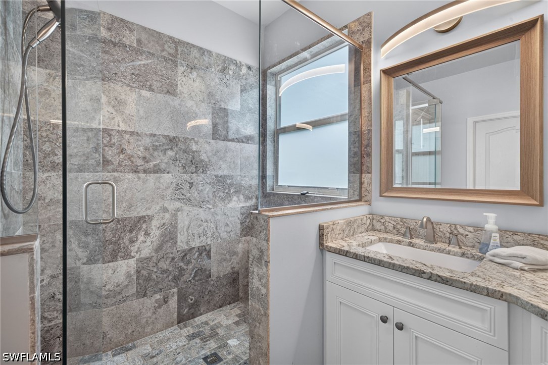 3 Bed Pool Home for Sale in Meadowbrook, photo 18