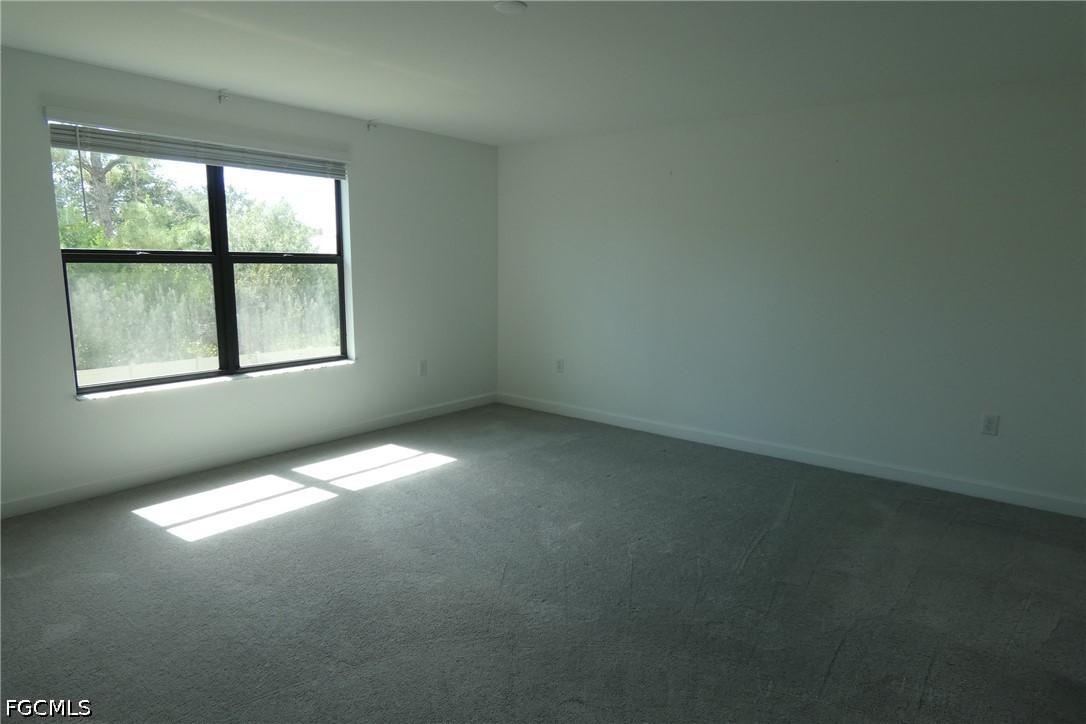 5 Bed SingleFamilyResidence for Sale in Timber Creek, photo 18