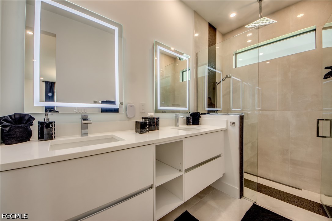 4 Bed Pool Home for Sale in Cape Coral, photo 18