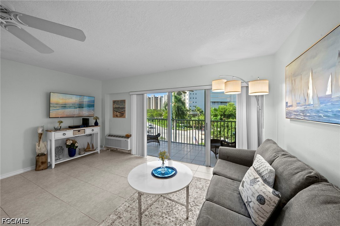 Condominium for Sale in Vanderbilt Towers, photo 18