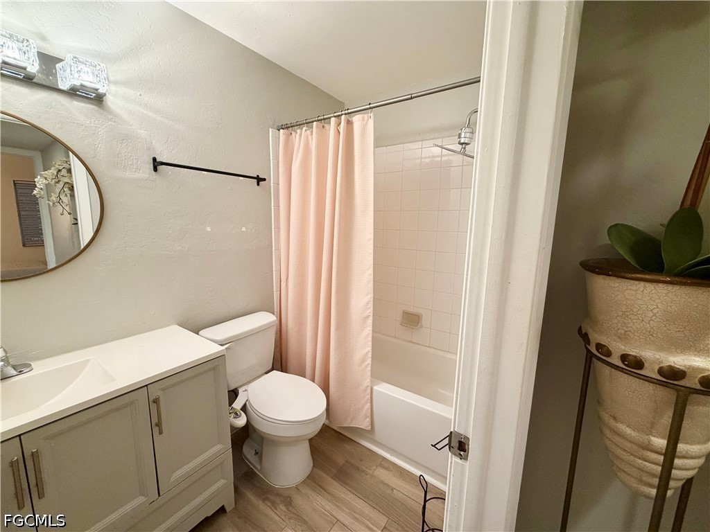 2 Bed Condominium for Sale in The Greens, photo 18