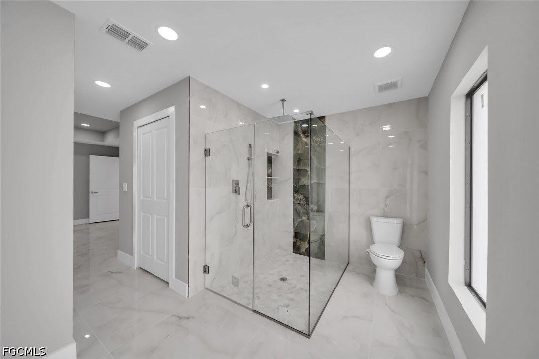 3 Bed SingleFamilyResidence for Sale in Lehigh Acres, photo 18