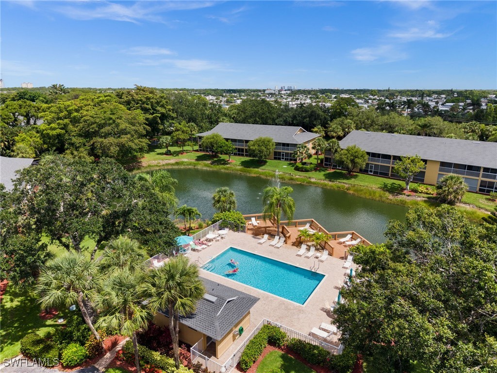 2 Bed Waterfront Home for Sale in Naples, photo 19