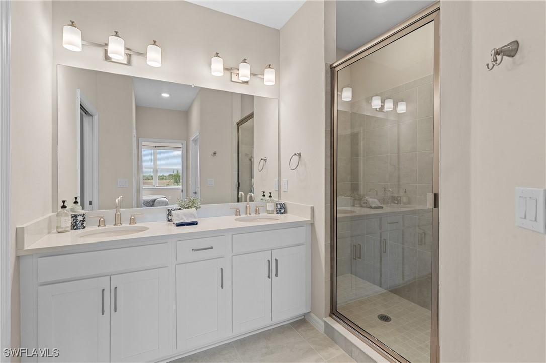 2 Bed Condominium for Sale in Fort Myers, photo 19