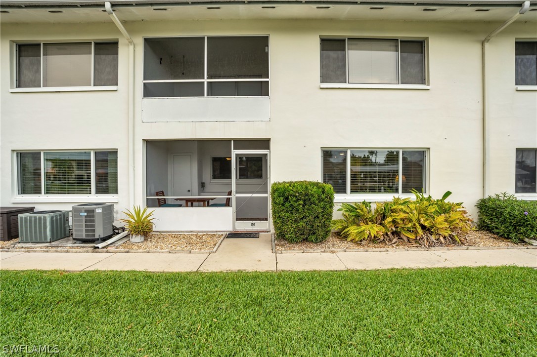 2 Bed Waterfront Home for Sale in Cape Coral, photo 19