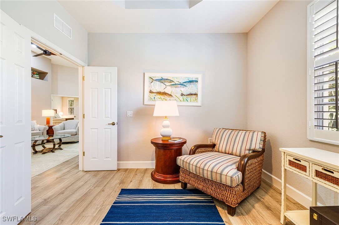 3 Bed Condominium for Sale in Turtle Point, photo 19
