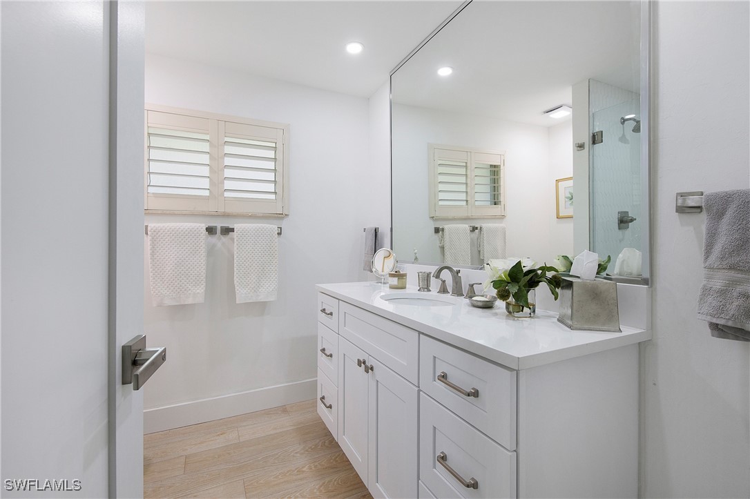 3 Bed Pool Home for Sale in Golden Shores, photo 19