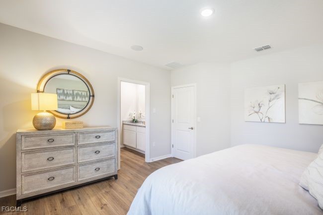 4 Bed SingleFamilyResidence for Sale in Cape Coral, photo 19