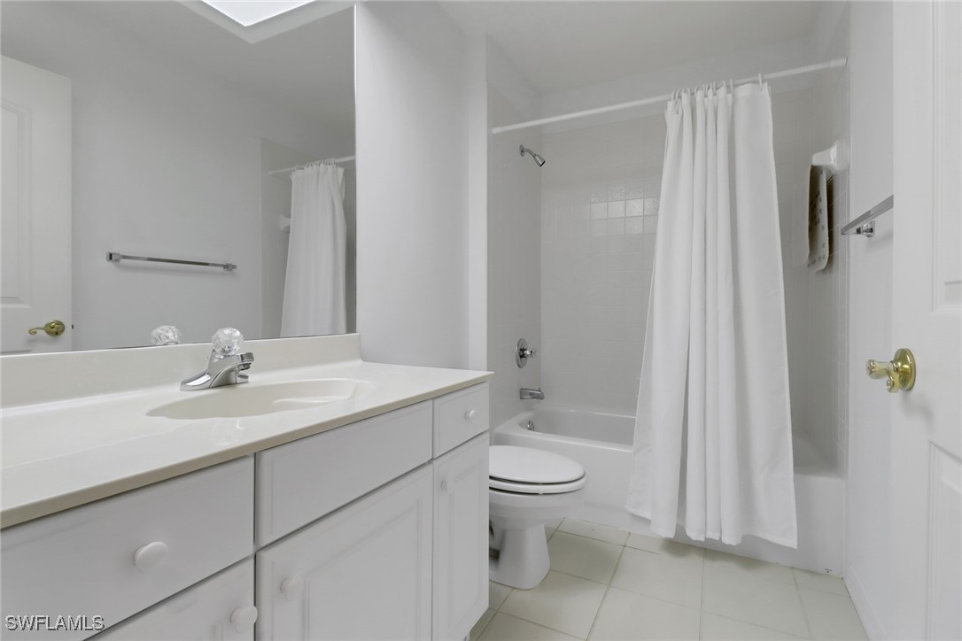 3 Bed Waterfront Home for Sale in Naples, photo 19