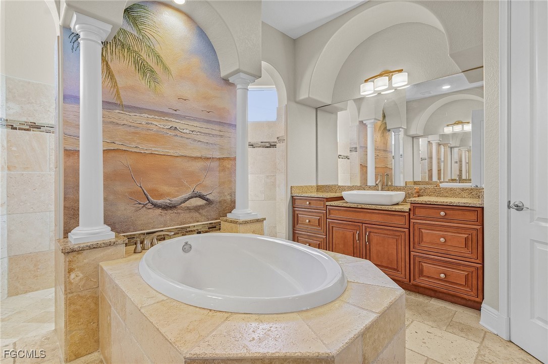 3 Bed Pool Home for Sale in Bokeelia, photo 19