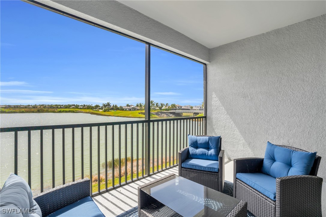 2 Bed Waterfront Home for Sale in Fort Myers, photo 19