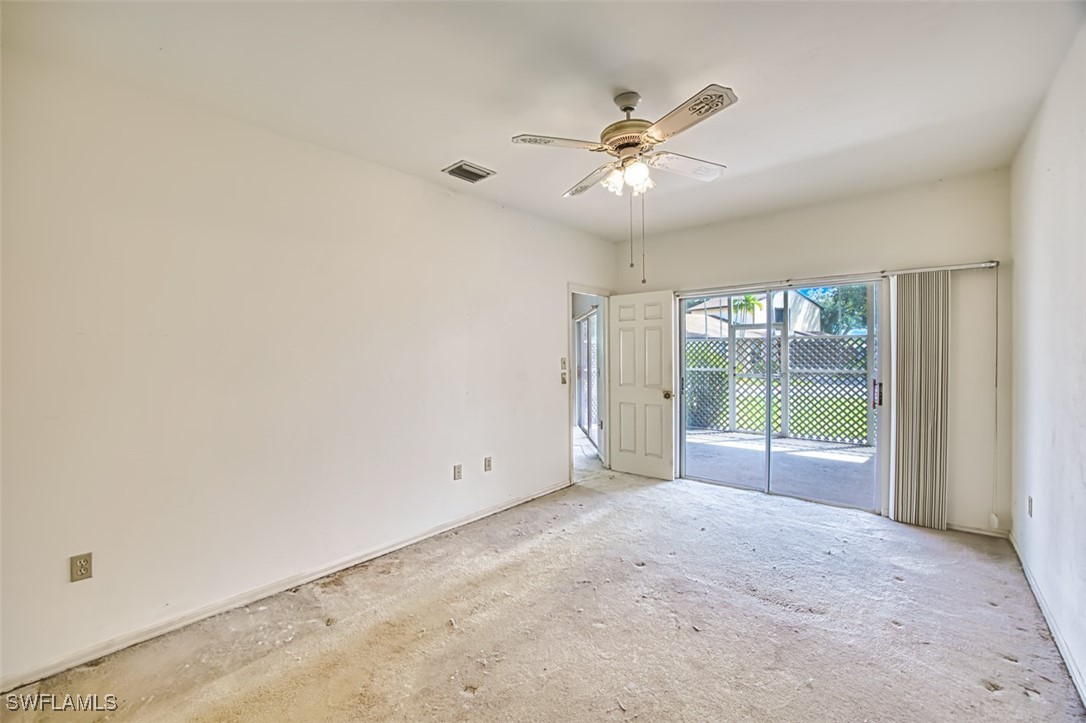 2 Bed Attached for Sale in Naples, photo 19