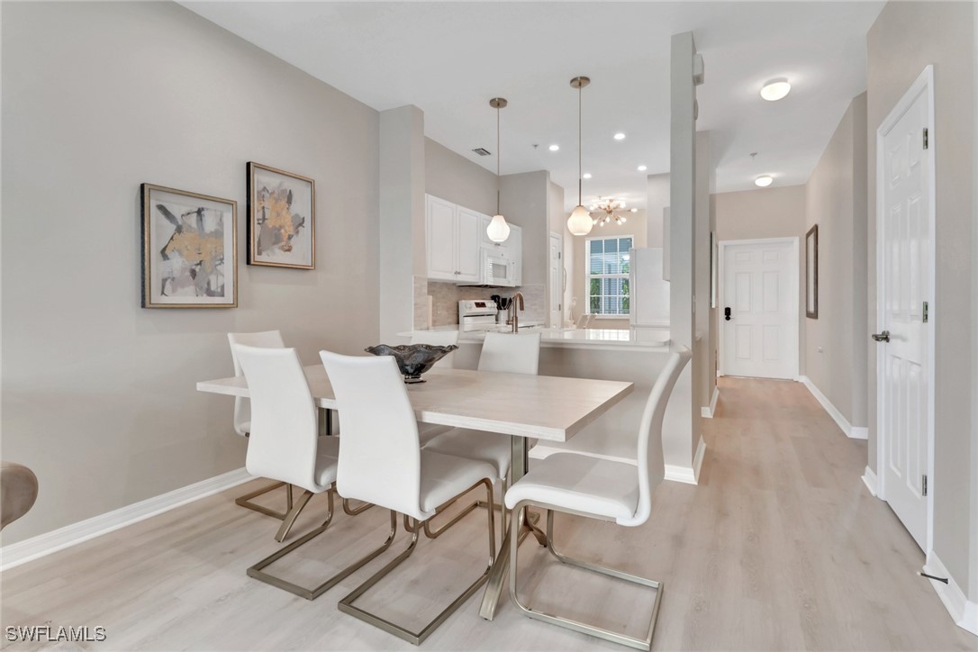 2 Bed Waterfront Home for Sale in Naples, photo 19