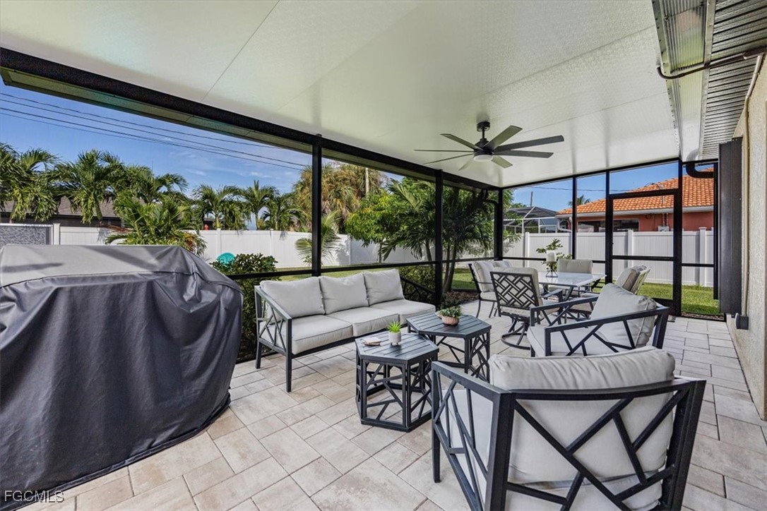 3 Bed SingleFamilyResidence for Sale in Cape Coral, photo 19