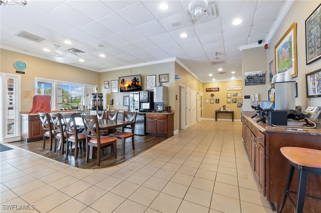 Condominium for Sale in Naples, photo 19