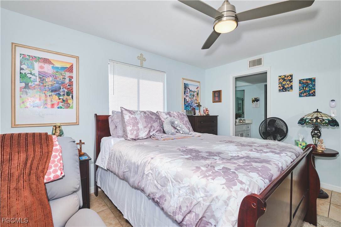 2 Bed Condominium for Sale in North Fort Myers, photo 19