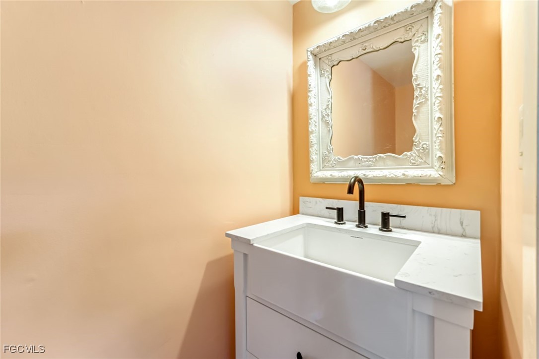 2 Bed Condominium for Sale in Fort Myers, photo 19