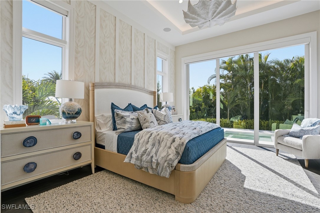 5 Bed Pool Home for Sale in Park Shore, photo 19