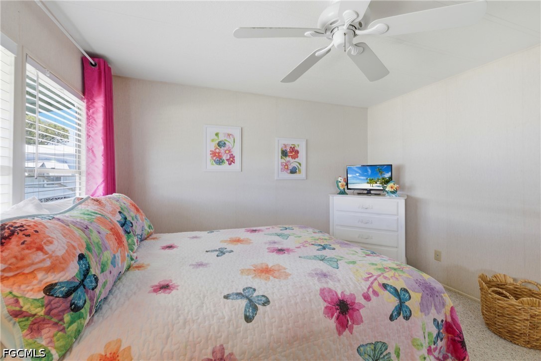 2 Bed ManufacturedHome for Sale in North Fort Myers, photo 19
