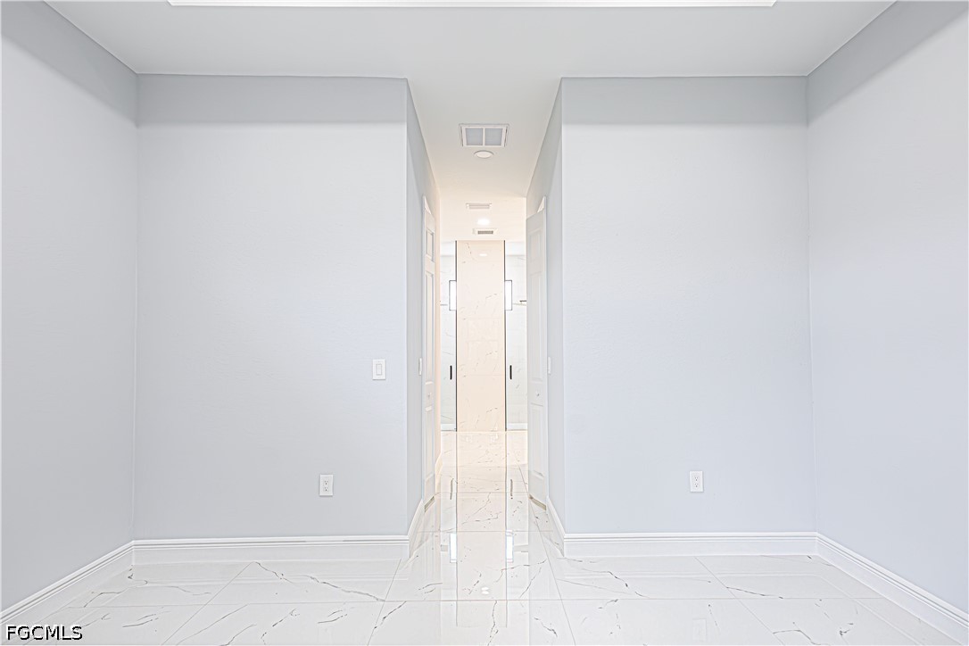 3 Bed SingleFamilyResidence for Sale in Lehigh Acres, photo 19