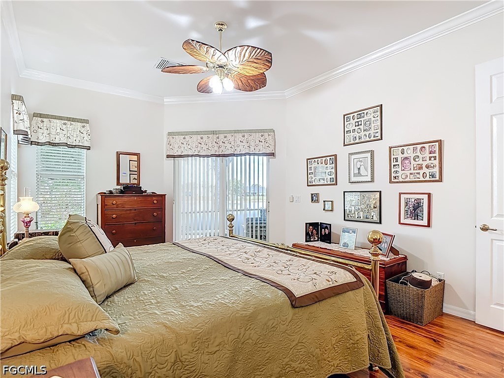 2 Bed Waterfront Home for Sale in Palm Island, photo 19