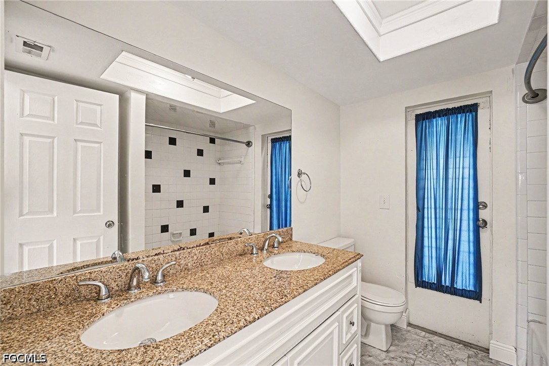 3 Bed Pool Home for Sale in Cape Coral, photo 19
