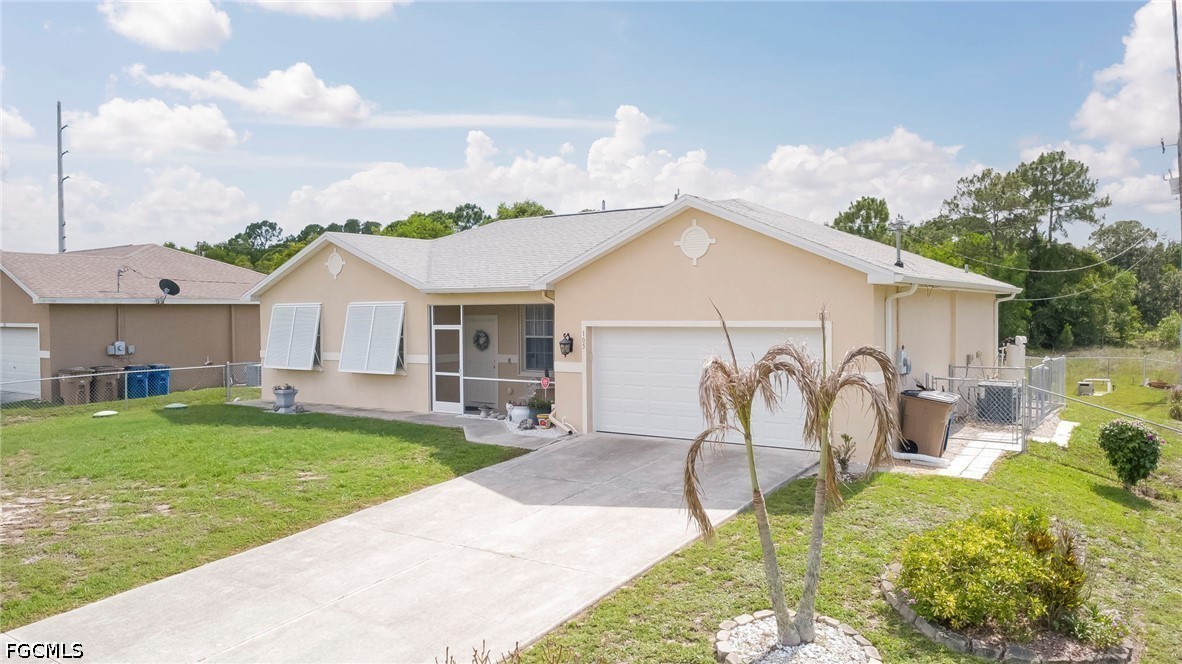 4 Bed SingleFamilyResidence for Sale in Lehigh Acres, photo 19