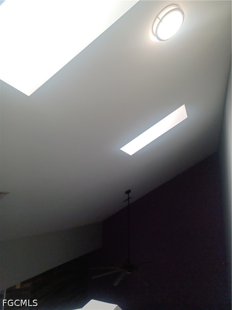 3 Bed Attached for Sale in Naples, photo 19