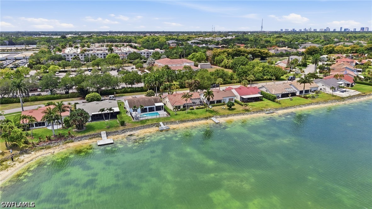 3 Bed SingleFamilyResidence for Sale in Naples, photo 19