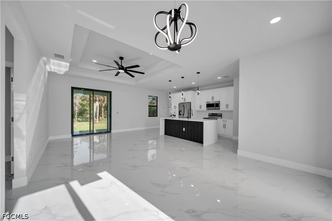 3 Bed SingleFamilyResidence for Sale in Lehigh Acres, photo 19