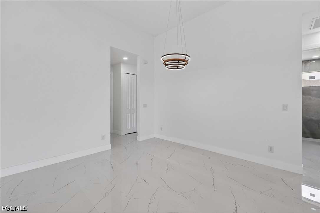 4 Bed SingleFamilyResidence for Sale in Cape Coral, photo 19