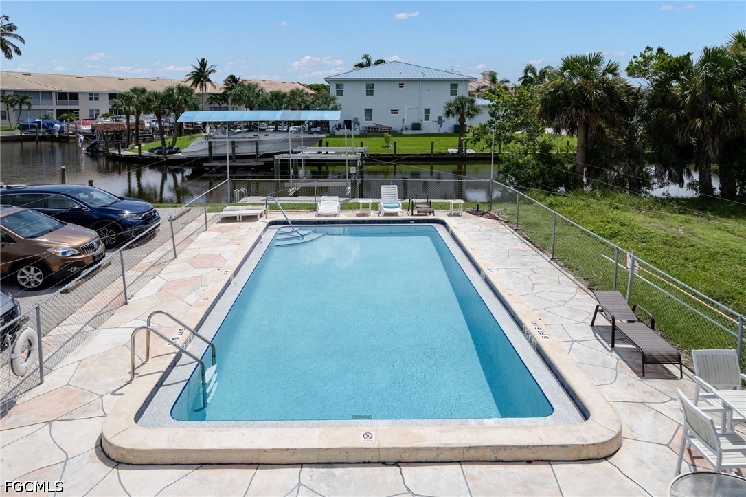 2 Bed Waterfront Home for Sale in Cape Coral, photo 19
